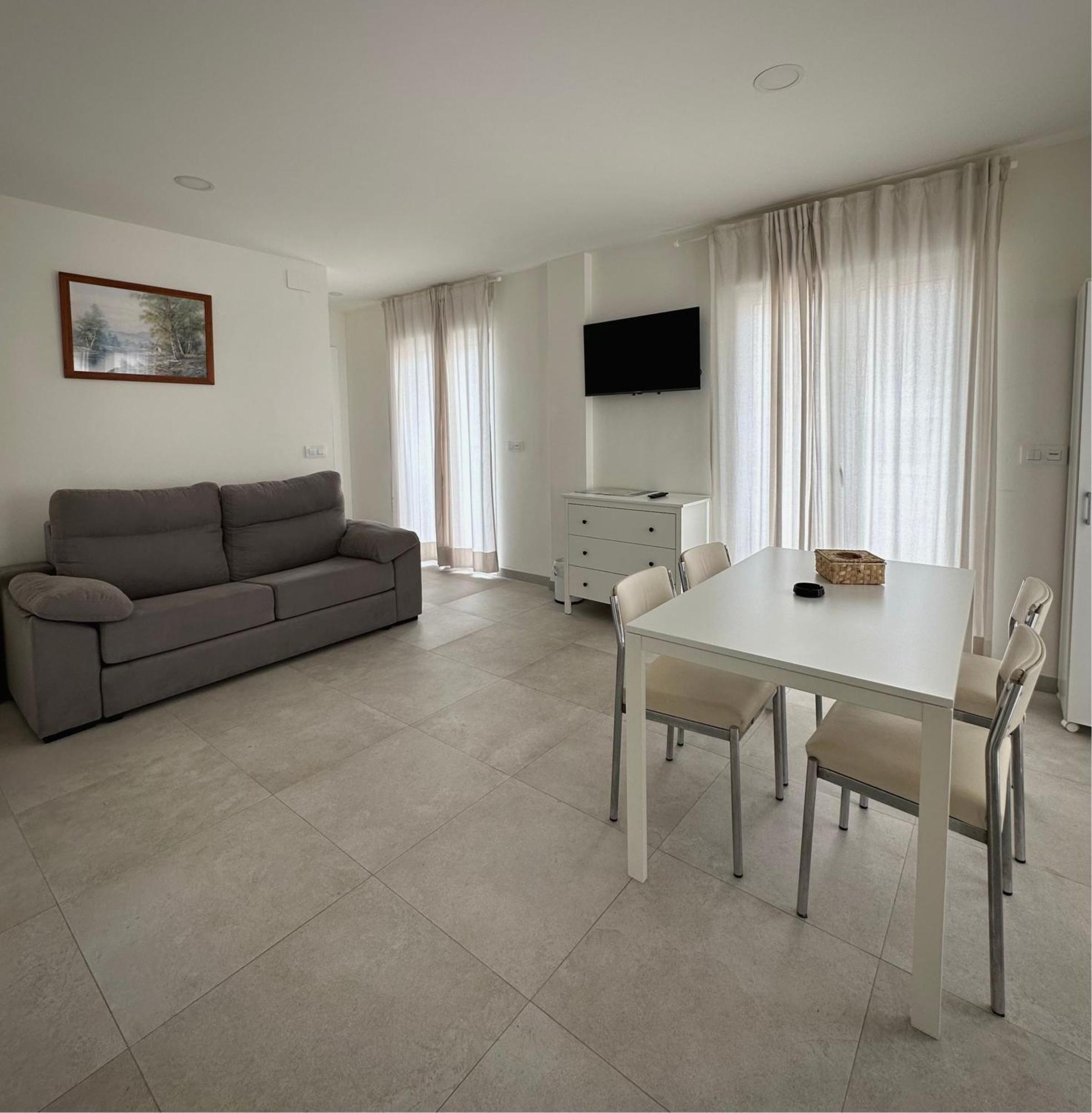 Apartamentos Turisticos Victoria Almuñécar Exteriör bild