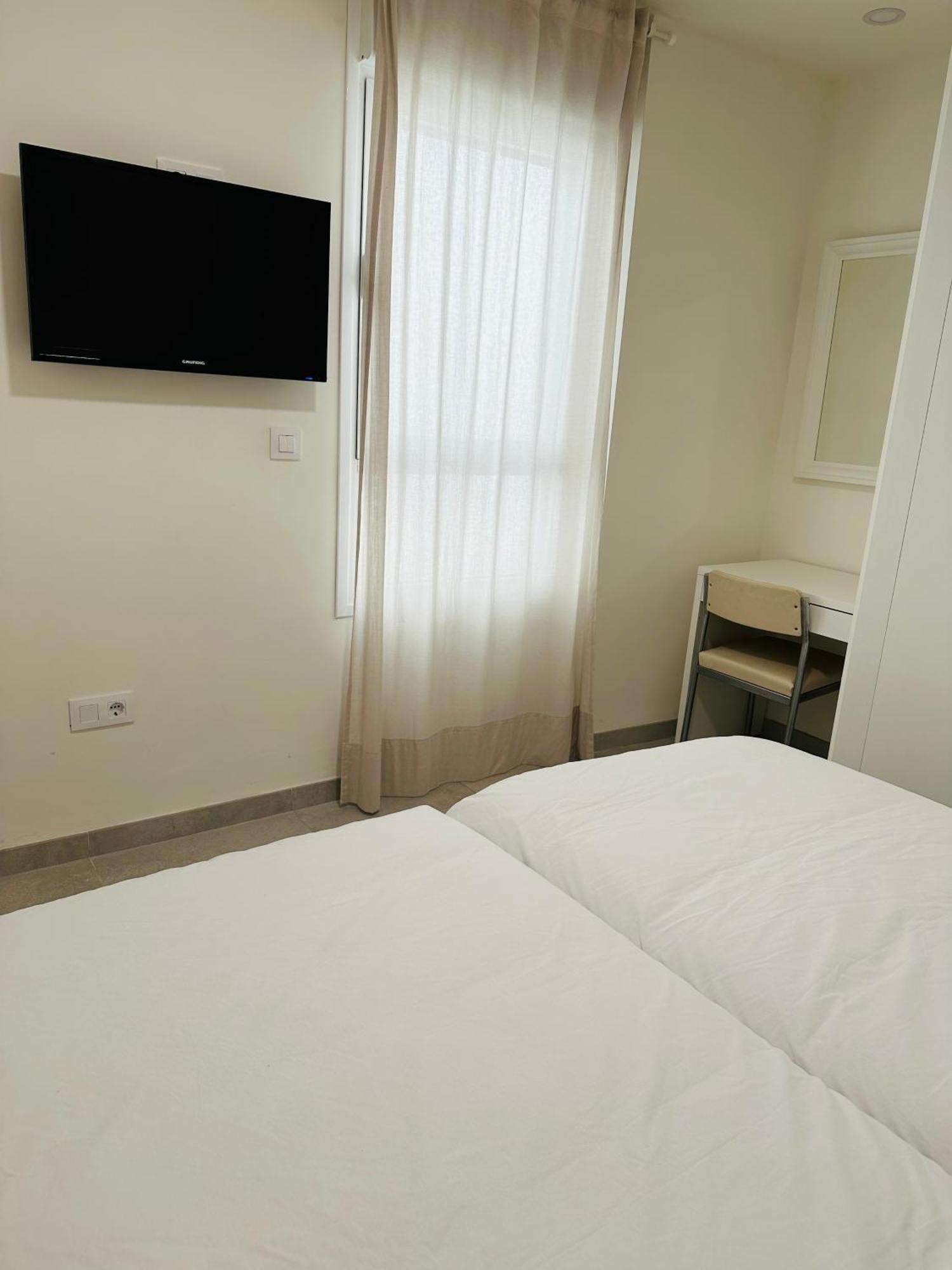Apartamentos Turisticos Victoria Almuñécar Exteriör bild