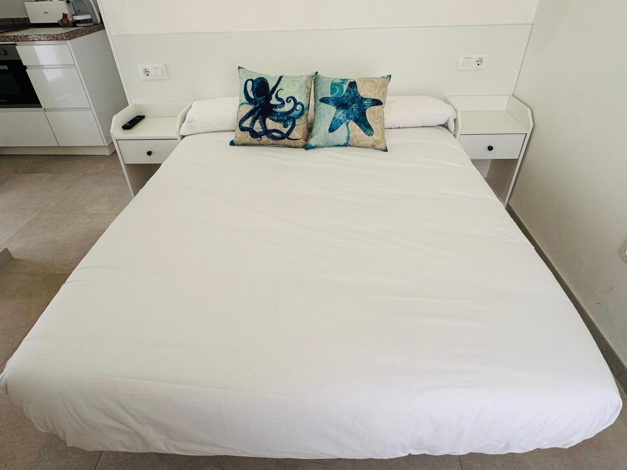 Apartamentos Turisticos Victoria Almuñécar Exteriör bild